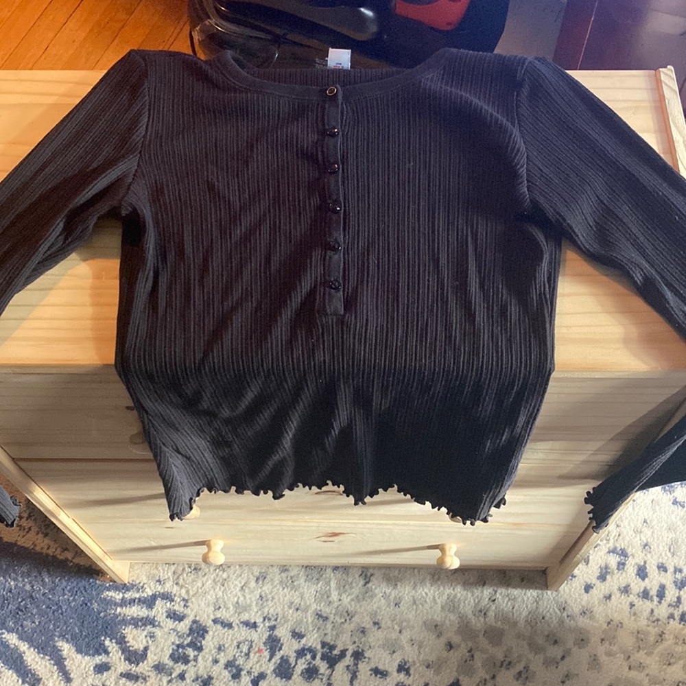 Black long sleeve size M
